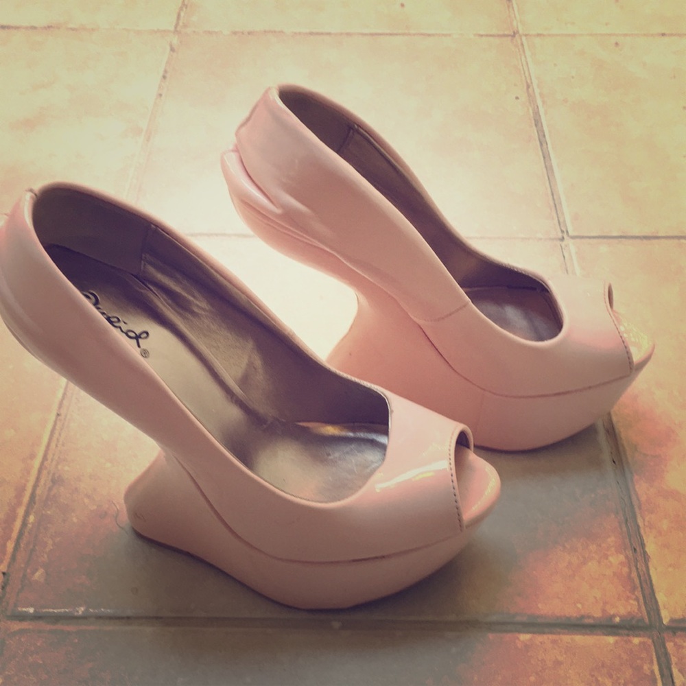 Qupid Gravity Defying Platform Scrunchy Heels